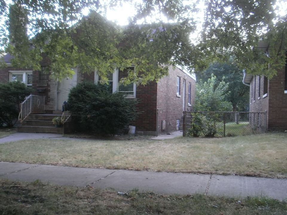 2nd image of 1415 Delaware St