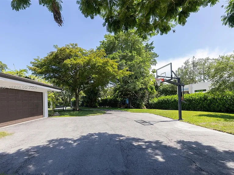 6875 N Cartee Rd — Photo 35