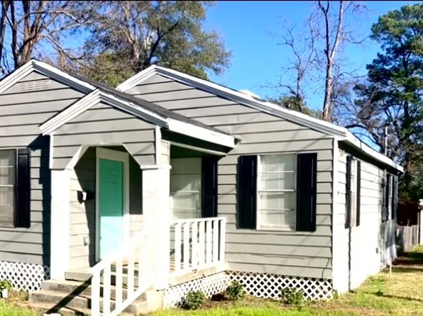 3925 Saint Vincent Ave, Shreveport, LA 71108