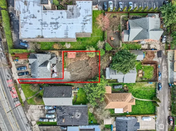 6198 Rainier Avenue S, Seattle, WA 98118