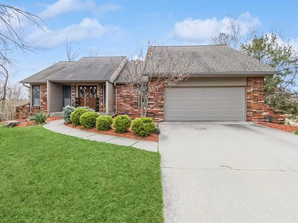 2836 Torrey Pines Rd, Ames, IA 50010