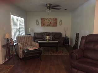 105 Martha Cir, Fitzgerald, GA 31750