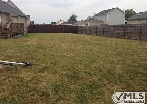 3rd image of 624 Oak Grove Blvd