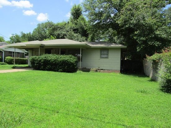 2233 Cedar St Paris Tx 75460 Zillow
