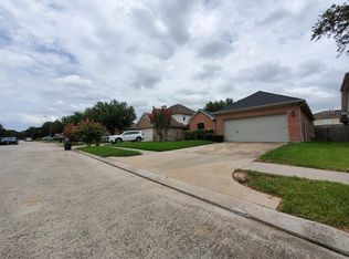 2615 Forge Creek Rd, Houston, TX 77067