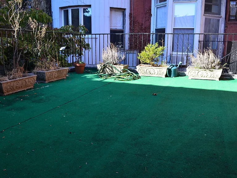 110 Remsen St #2A — Photo 15