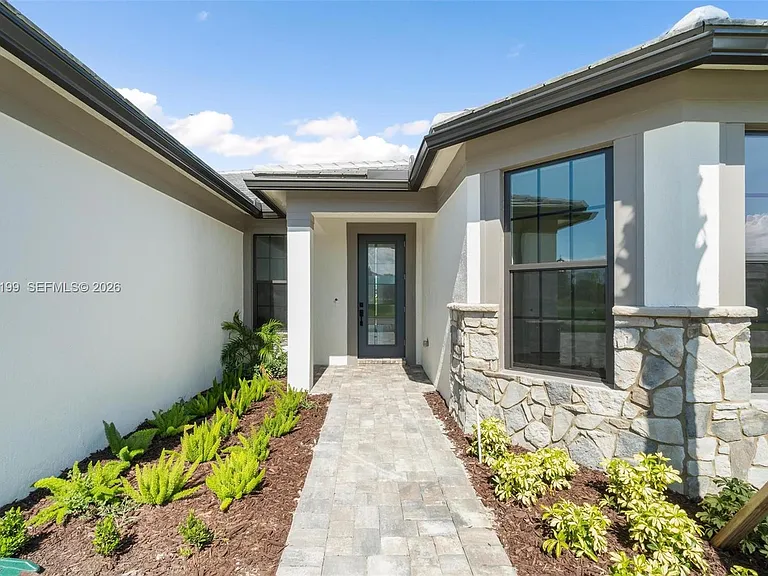 4546 Cumberland Ter — Photo 40