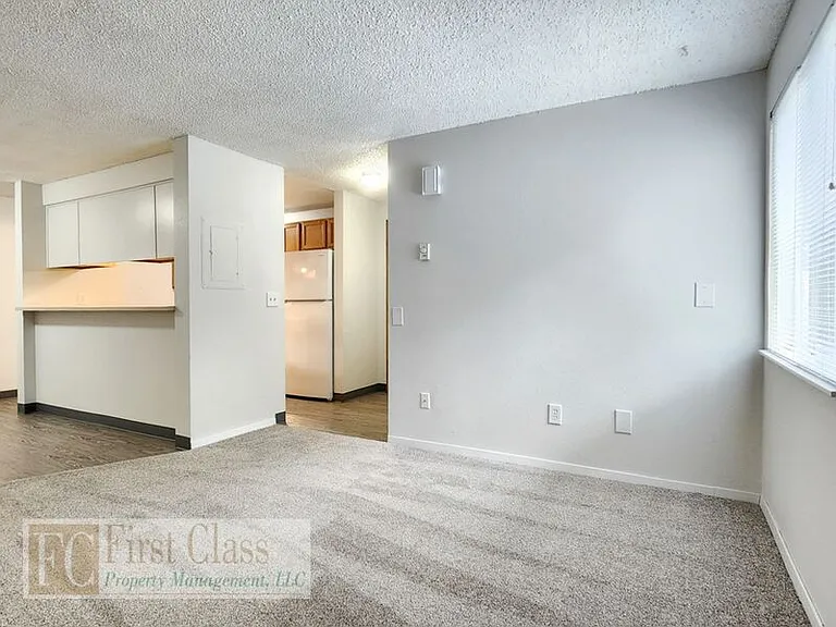 4838 SW Murray Blvd — Photo 7