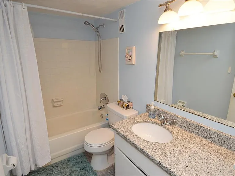 3873 Pompano Dr SE #B — Photo 41