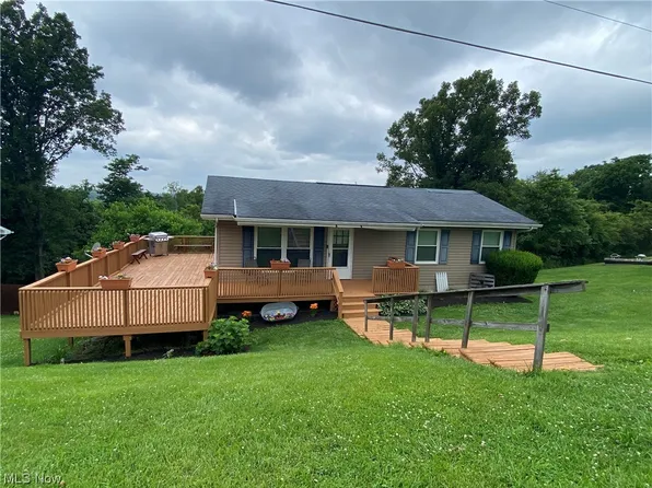 62120 Rolling Hills Ln, Shadyside, OH 43947