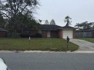 1475 Flo Zechman Dr, Hinesville, GA 31313
