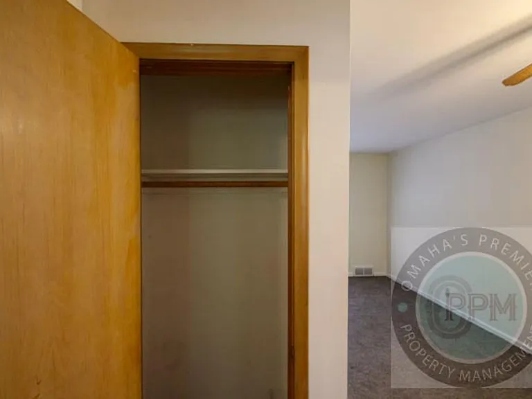 3526 S 82nd St — Photo 18