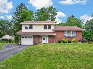 11 Evergreen Drive, Voorheesville, NY 12186