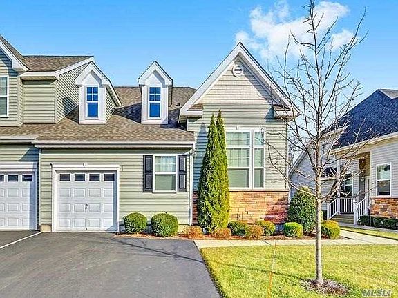 2nd image of 84 Pacific Dunes Ct