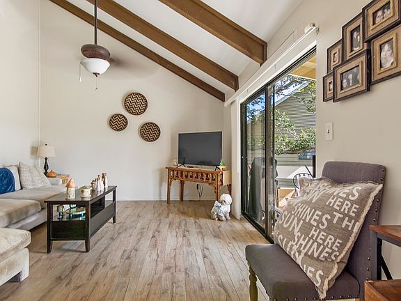 5th image of 256 Driftwood Bay N Unit 42C