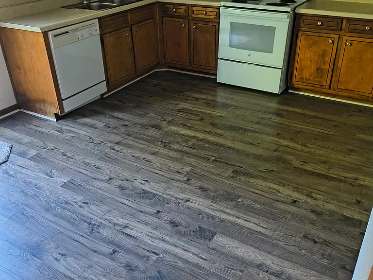 3100 Spruce Cir #3102 — Photo 3