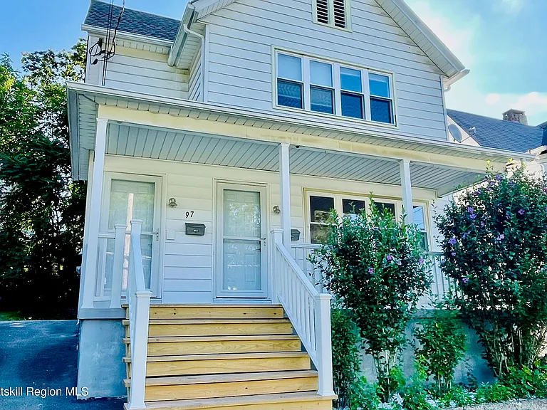 97 W Bridge St #A — Photo 1