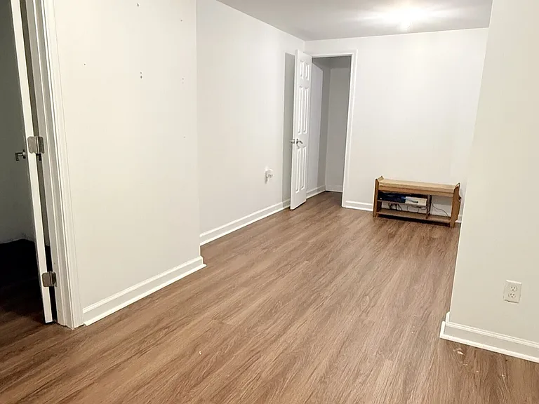 3395 Woodlake Ln — Photo 21