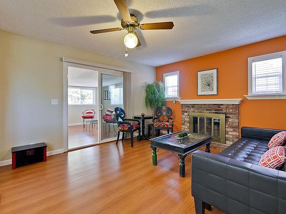 2nd image of 691 Toyon Ave