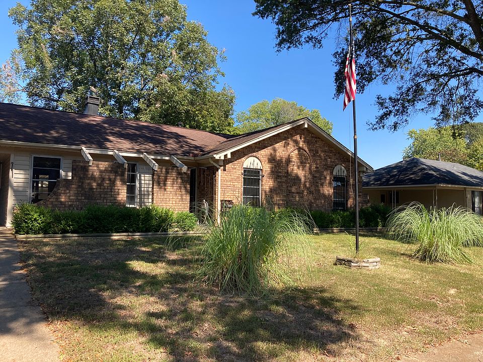 1st image of 5024 Clear Creek Dr