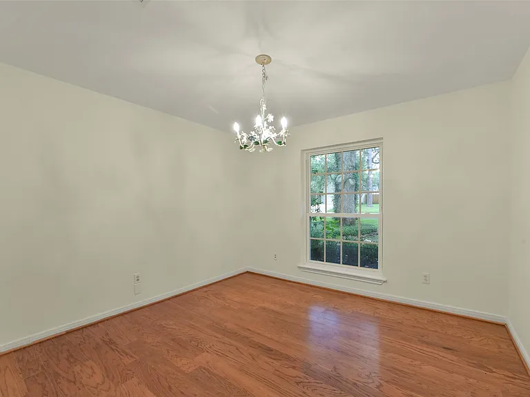 110 Hillcrest Dr — Photo 22