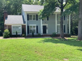 7231 Leaves Ln, Charlotte, NC 28213