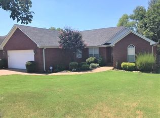 417 Gettysburg Dr, Jackson, TN 38305