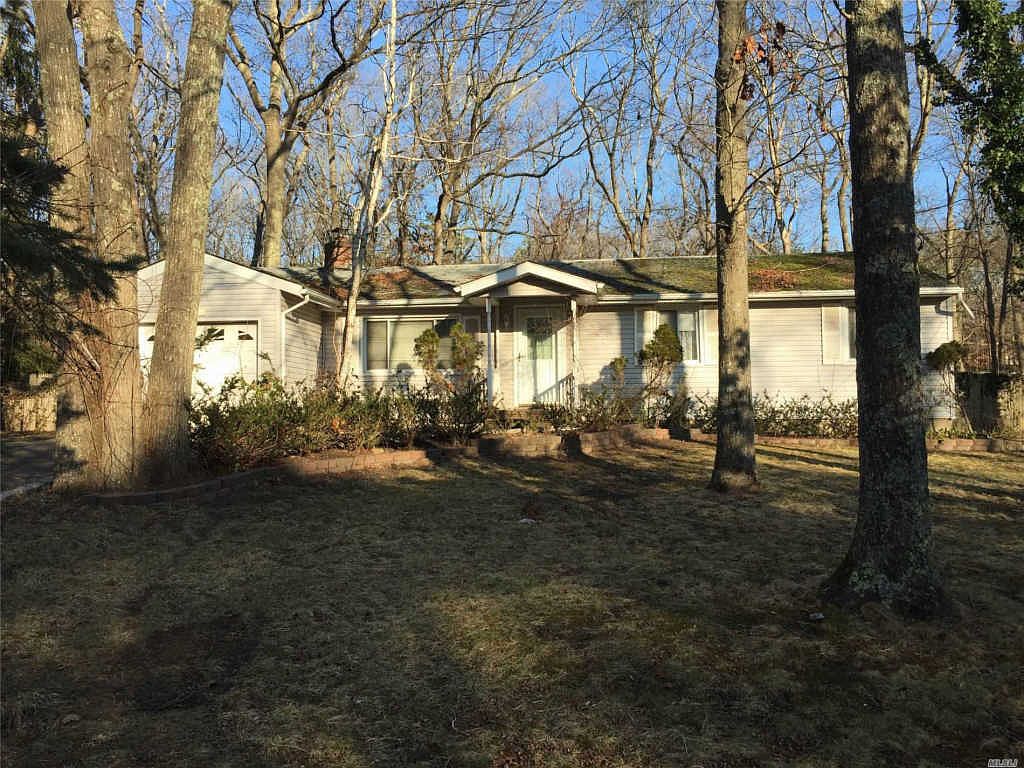 156 River Rd, Shirley, NY 11967 Zillow