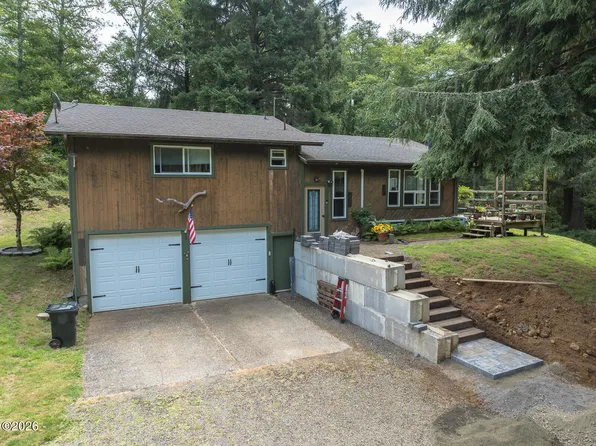898 N Lamonti Dr, Otis, OR 97368