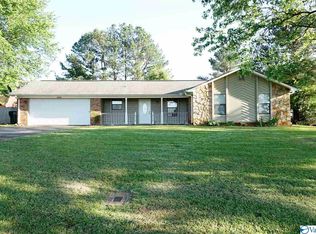1025 Coleman Rd, New Market, AL 35761