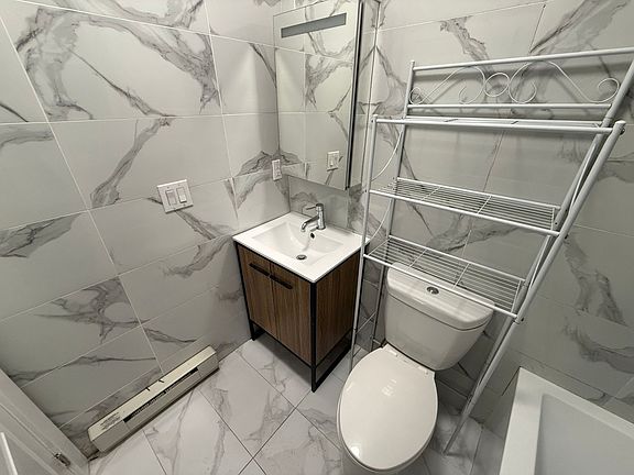 5th image of 6612 Broadway #C1
