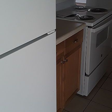 4th image of 21179 Glendale Ave