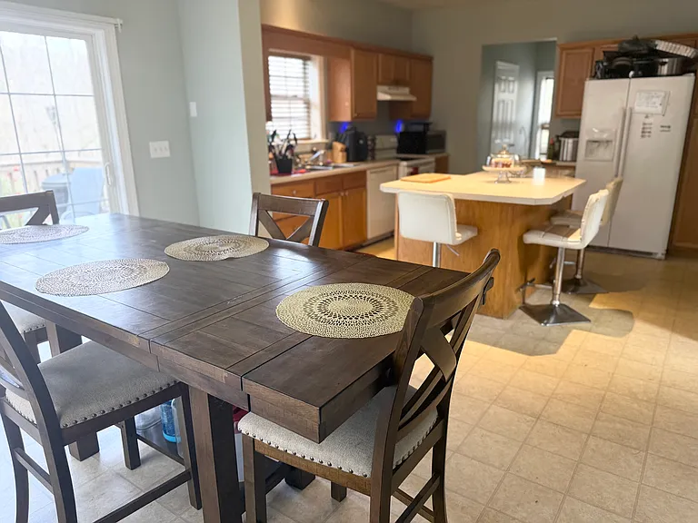 2132 Sugar Creek Close — Photo 6