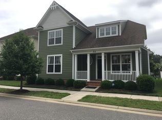 23 Rockingham Dr, Hampton, VA 23669