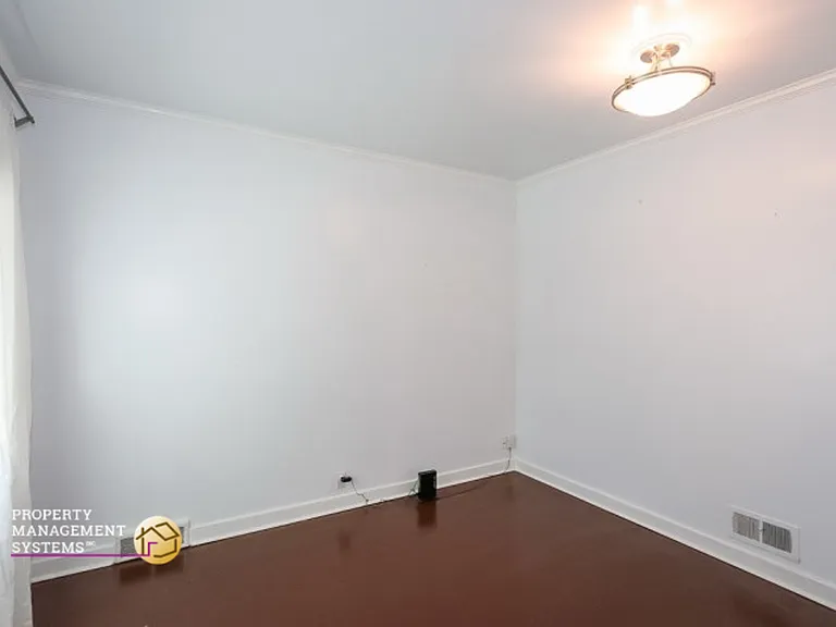 333 E Roosevelt Ave — Photo 8