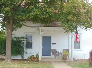 307 W Legion Ave, Columbia, IL 62236