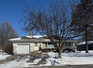 201 E Elm St, Strawberry Pt, IA 52076