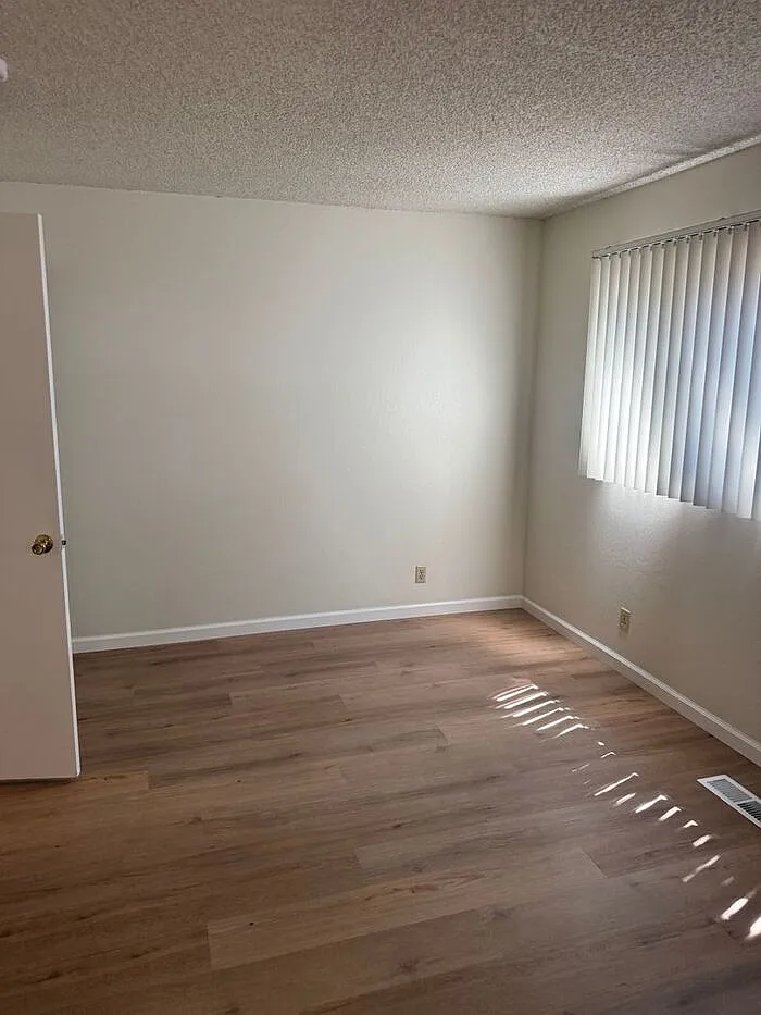3 bed, 2.0 bath, $3,495 — Photo 2