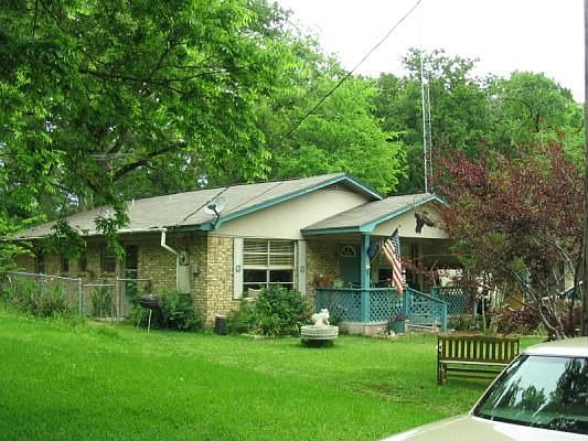1st image of 311 N Shady Oaks Dr