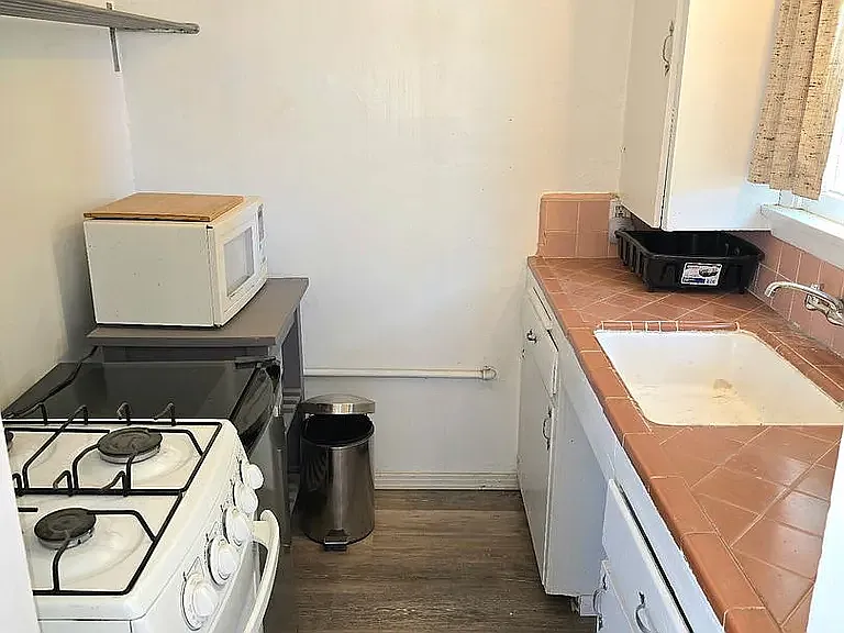 6457 Yucca Ave #3 — Photo 5