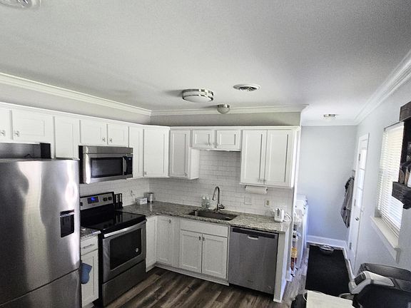 4th image of 118 Antoinette Drive