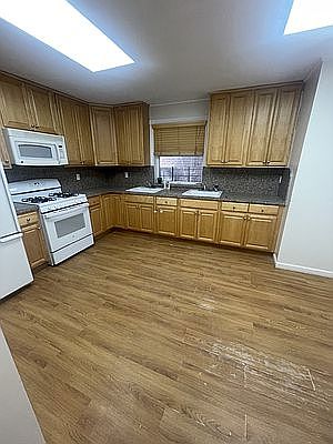 1st image of 1435 56th St APT 1