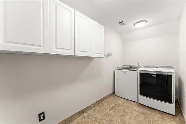 4140 River Bluff Run Way — Photo 34