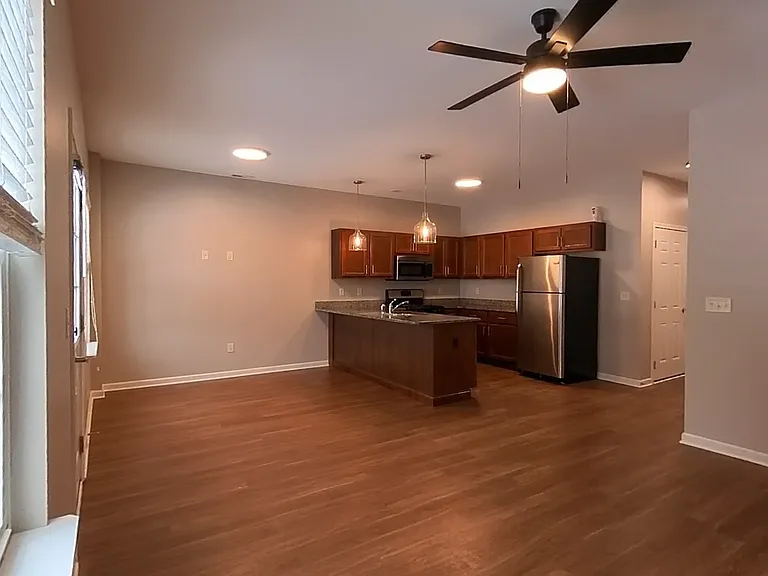 Maple Brooke & Hunt Club Town homes — Photo 4