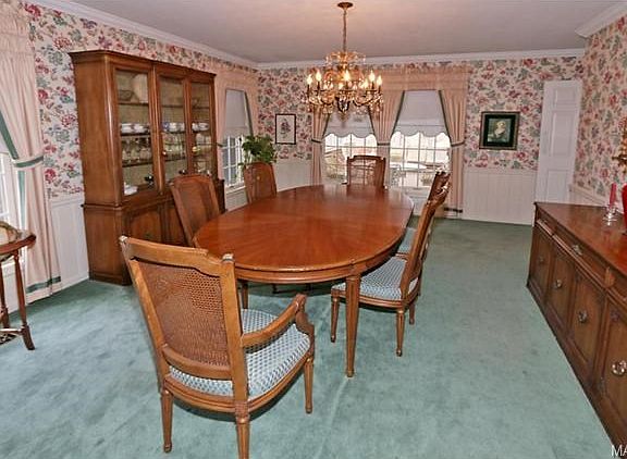 5th image of 18 Muirfield Ln