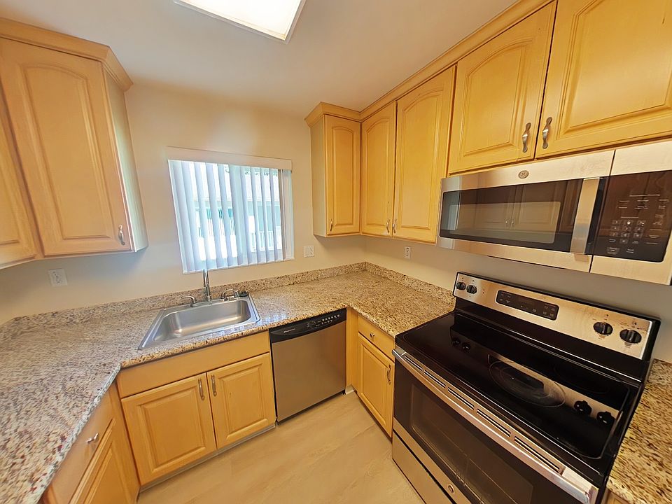 1st image of 1220 Mills St #5M
