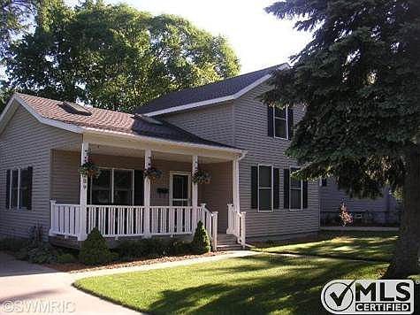 2nd image of 1209 Pennoyer Ave