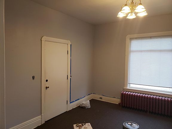 3rd image of 2306 11th Ave S #1