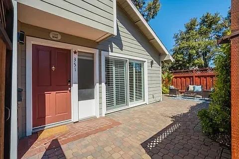 3 bed, 1710 sqft, $6,800 — Photo 2
