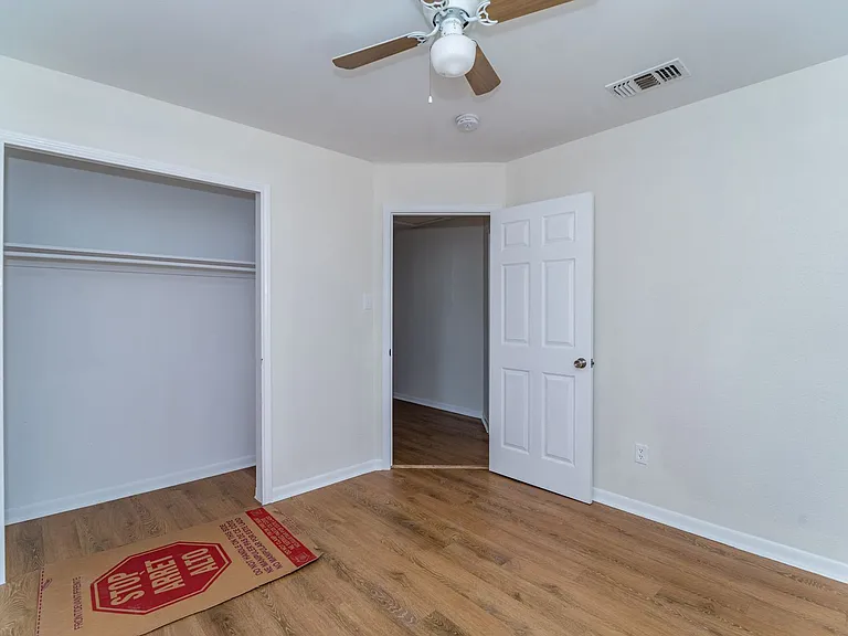 610 Virginia Blvd #2 — Photo 16